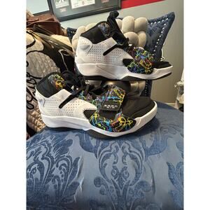 JORDAN ZION 2 'NOAH' Graffiti Strike White size 14.5/EU 45.5
